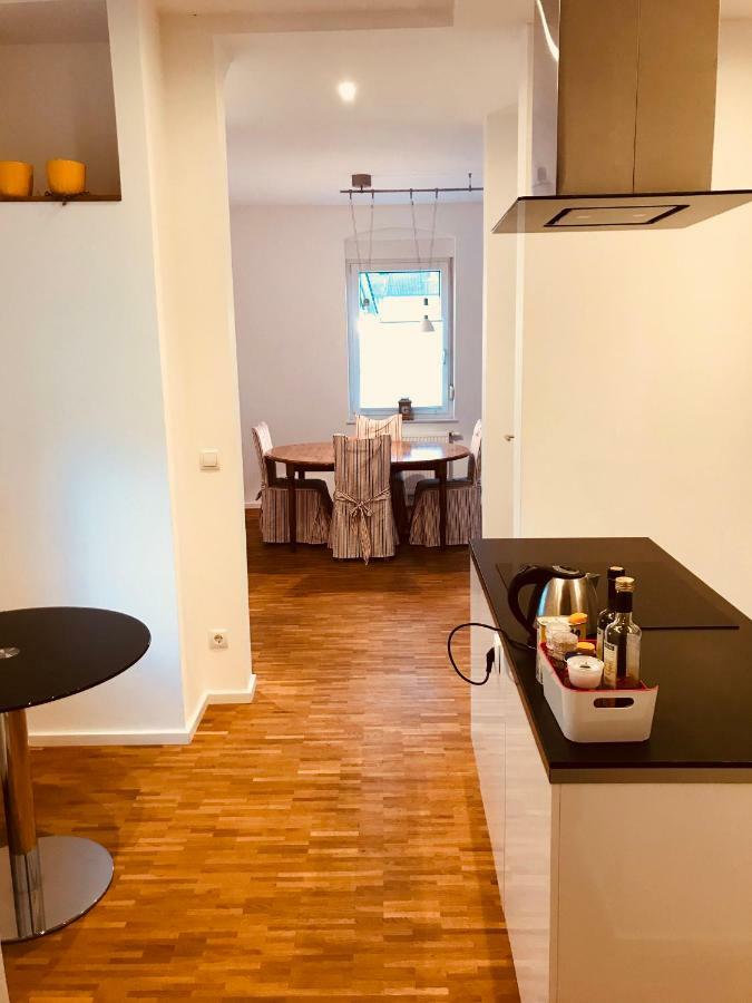 Modernes Apartment - Neustadt/Weinstrasse Stadt Neustadt an der Weinstraße Екстериор снимка